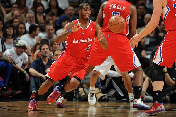 比赛的首场 比赛的首场